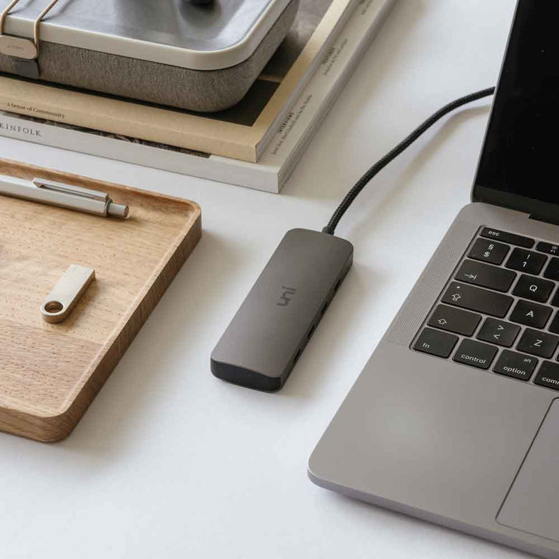 Concentrador USB-C (5 en 1) | 4*USB-C+PD | plano